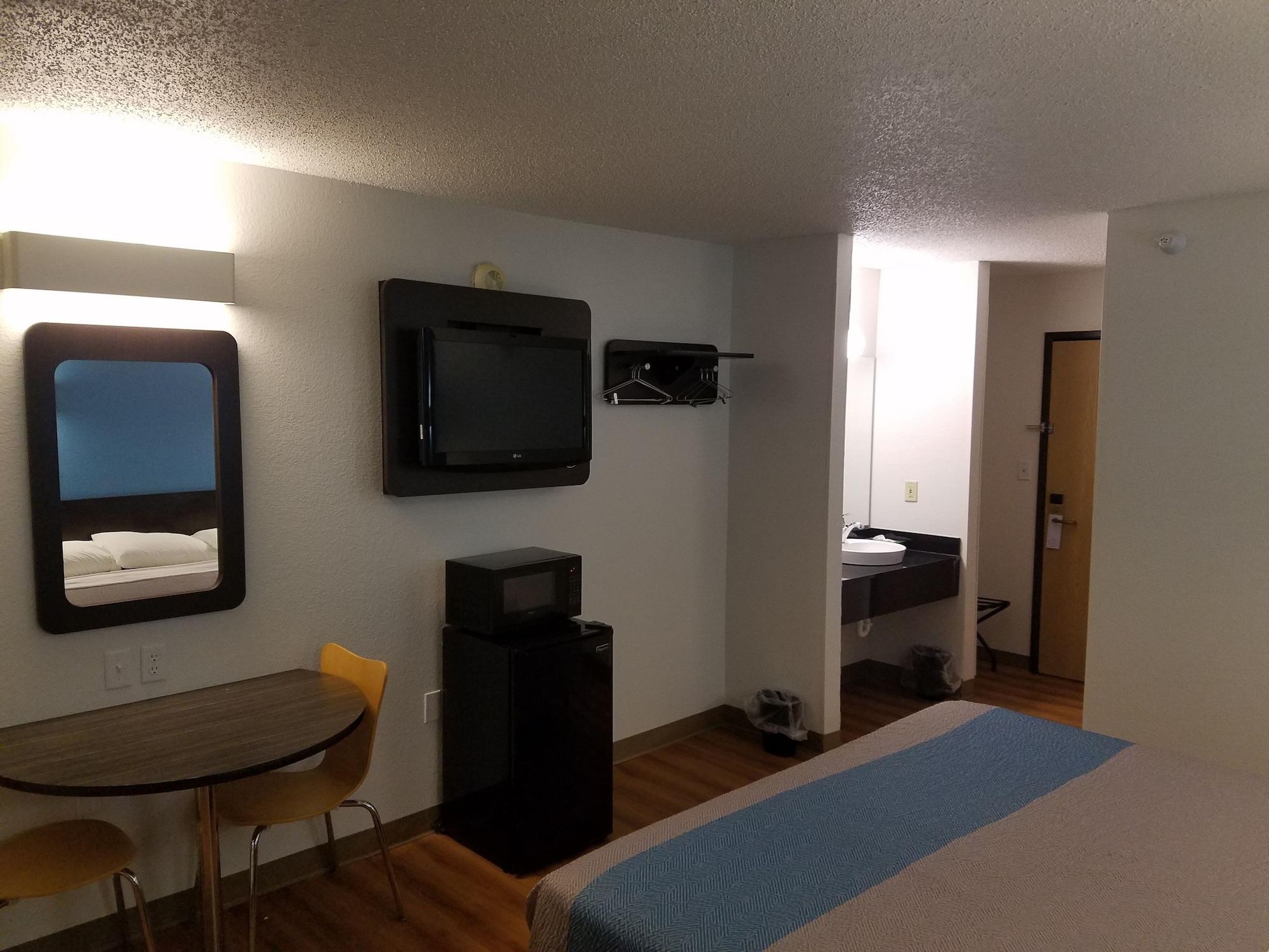 Motel 6-Indianapolis, In - Southport المظهر الخارجي الصورة